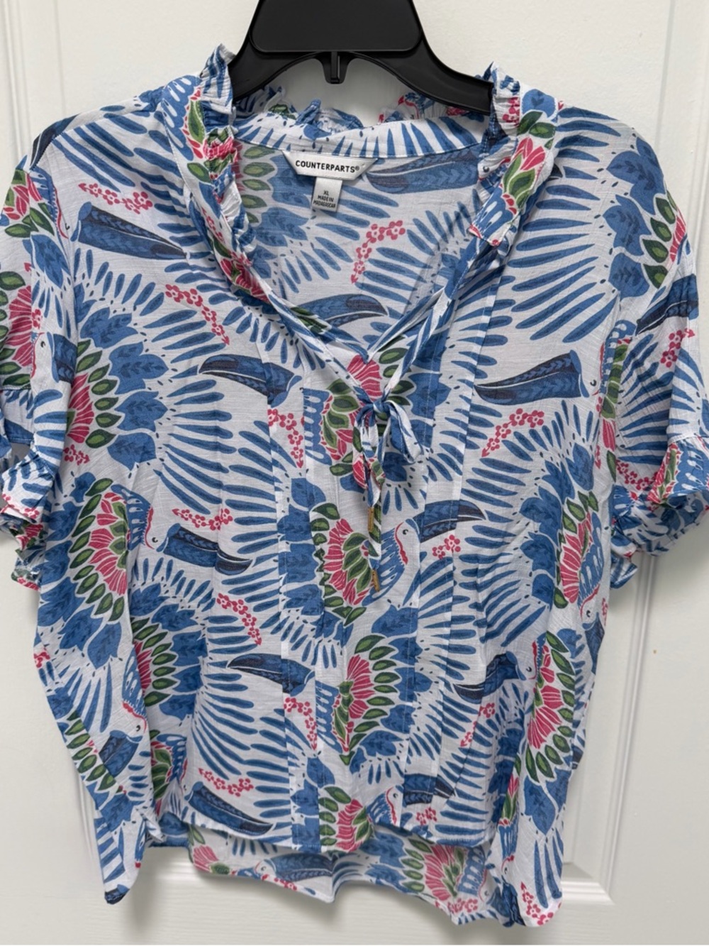 Counterparts Blue & White Tie-Front Bird Motif Blouse, Short Flutter sleeves, XL